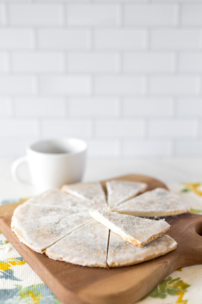 homemade butter shortbread product photos on kitchen surface, large cookie for parties