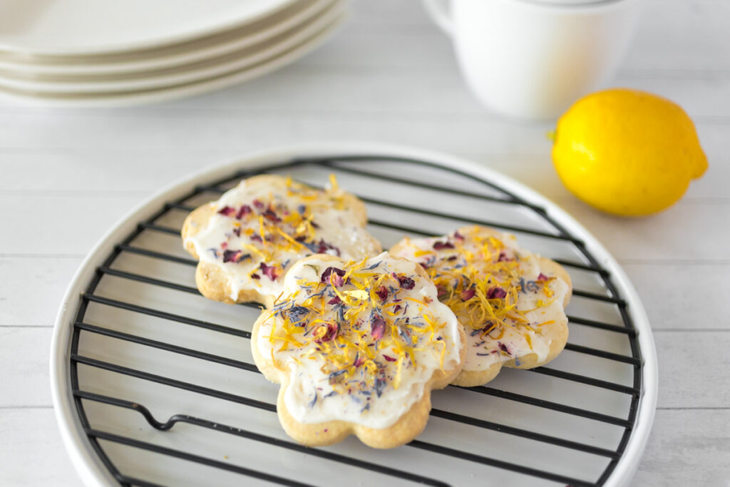 lemony homemade butter shortbread product photos on cooling rack